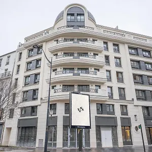 Aparthotel Yuna Porte-maillot -